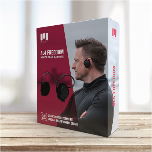 AL4 FREEDOM Front Box R with Background